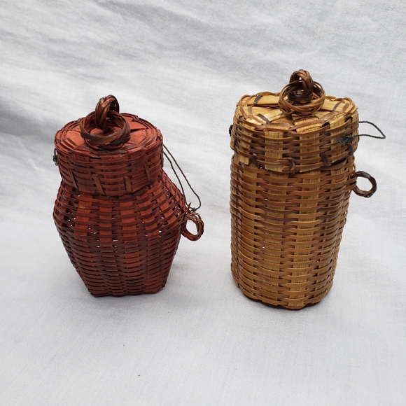 Two Small Vintage Wicker Rattan Baskets Boho World Crafts - Picture 1 of 6